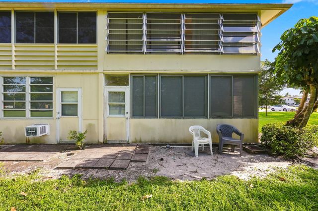 197 Sussex K, West Palm Beach, FL 33417