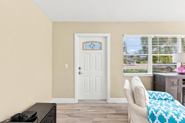 197 Sussex K, West Palm Beach, FL 33417