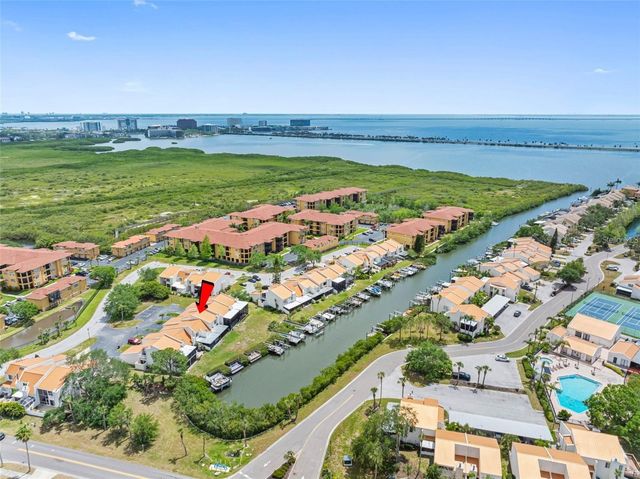 4306 SUNRAY COURT, Tampa, FL 33615