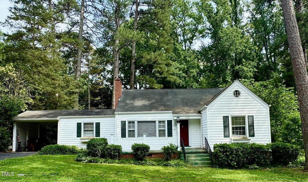 1609 Cypress Drive, Henderson, NC 27536