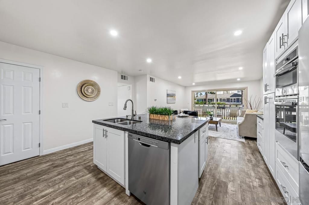 3450 2nd Ave 14, San Diego, CA 92103 — photo 3