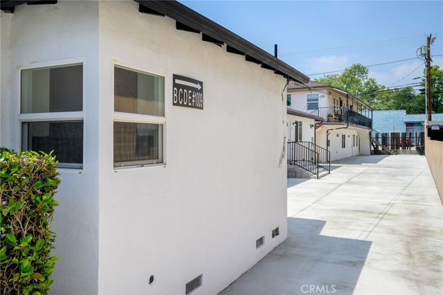 1007 W Angeleno Avenue 103, Burbank, CA 91506