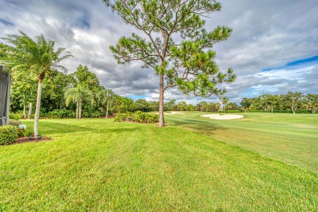 4104 SW Gleneagle Circle, Palm City, FL 34990