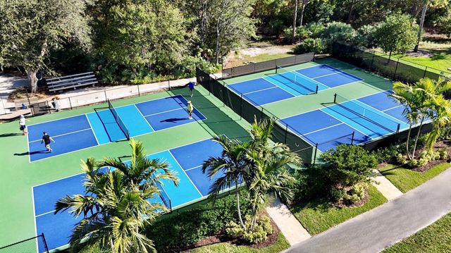 4104 SW Gleneagle Circle, Palm City, FL 34990