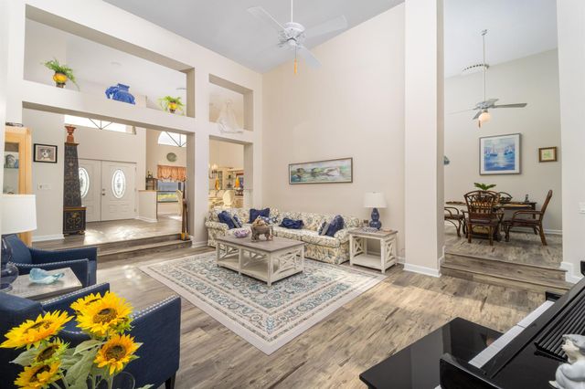 4104 SW Gleneagle Circle, Palm City, FL 34990