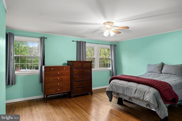 6 ONIONTOWN RD, Medford, NJ 08055