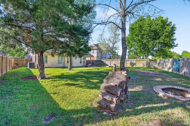 23127 N Waterlily Drive, Richmond, TX 77406
