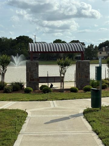 23127 N Waterlily Drive, Richmond, TX 77406