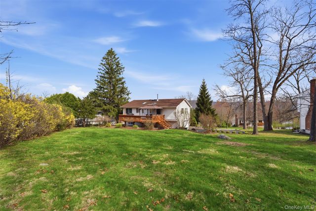 4 Westend Drive, Highland Mills, NY 10930