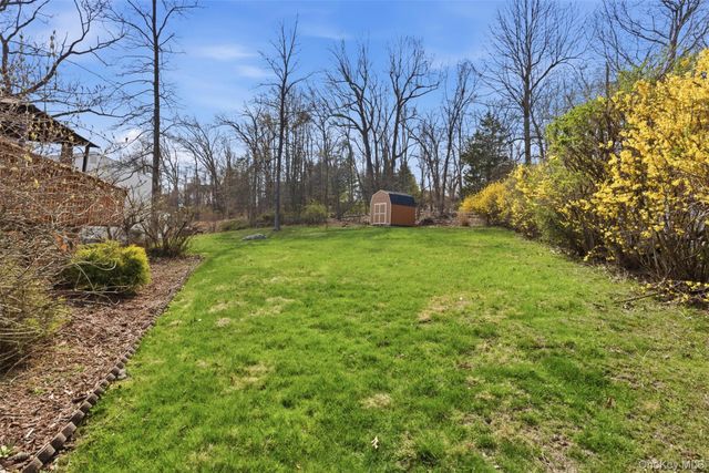 4 Westend Drive, Highland Mills, NY 10930