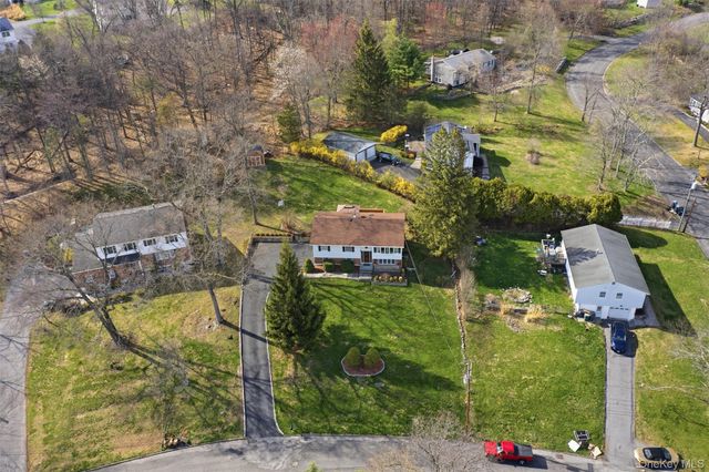 4 Westend Drive, Highland Mills, NY 10930