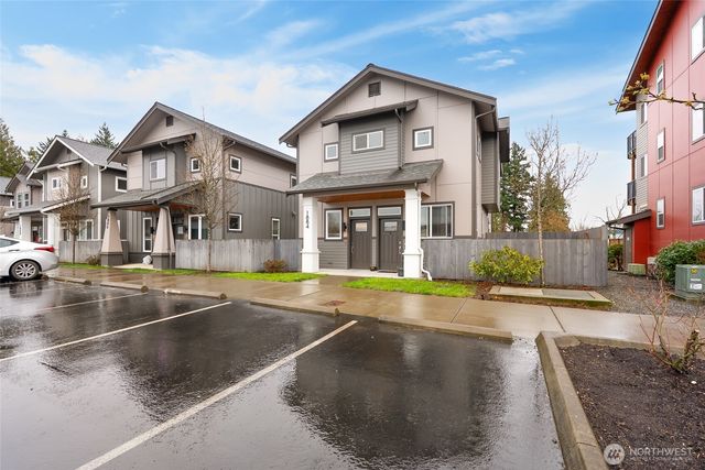 1884 Front Street, Lynden, WA 98264