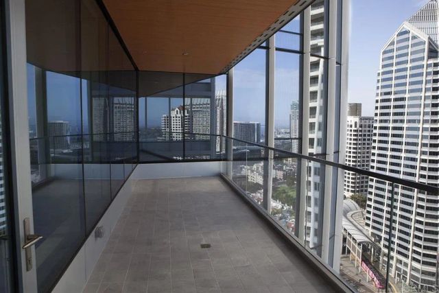 888 W E St, San Diego, CA 92101