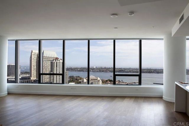 888 W E St, San Diego, CA 92101