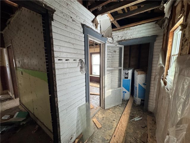 40 Erie Avenue, Dayton, OH 45410