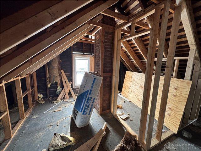 40 Erie Avenue, Dayton, OH 45410