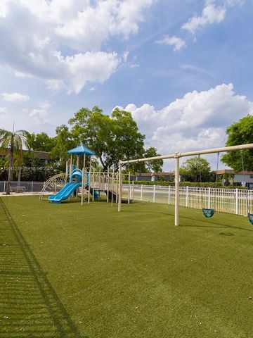 4648 NW 9th Drive 4648, Plantation, FL 33317