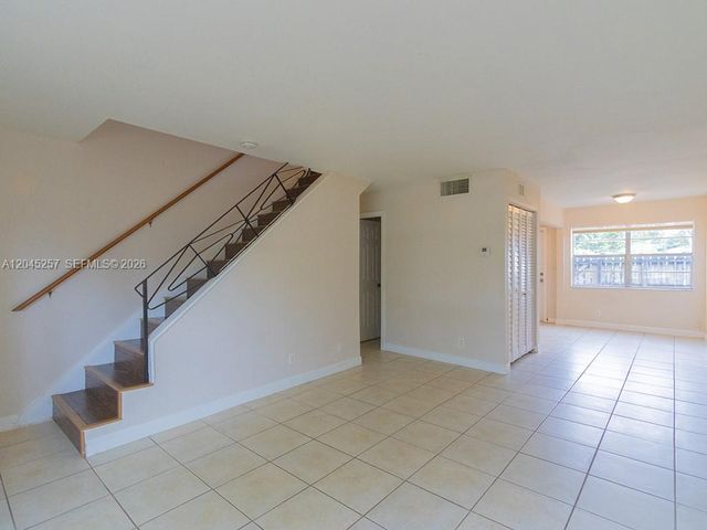 4648 NW 9th Drive 4648, Plantation, FL 33317