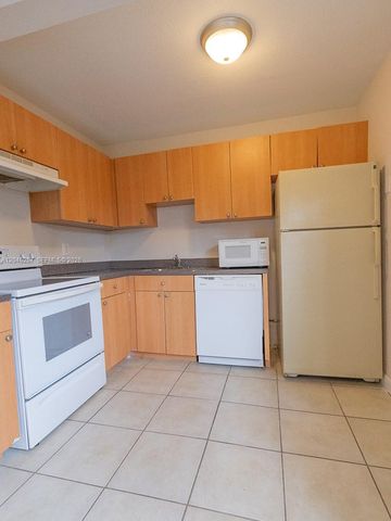 4648 NW 9th Drive 4648, Plantation, FL 33317