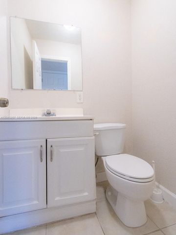 4648 NW 9th Drive 4648, Plantation, FL 33317