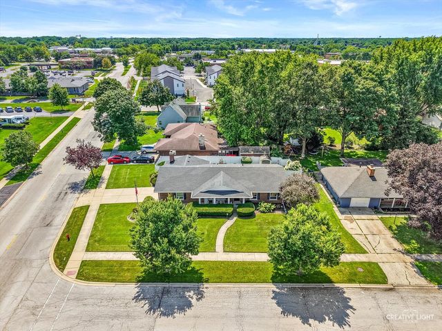 2250 Lowell Street, Aurora, IL 60506