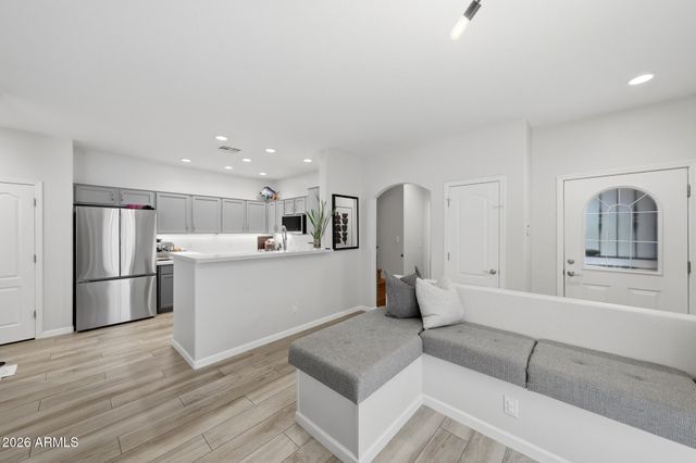 3722 E KRISTAL Way, Phoenix, AZ 85050