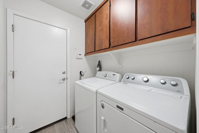 3722 E KRISTAL Way, Phoenix, AZ 85050