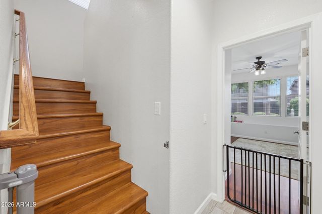 3722 E KRISTAL Way, Phoenix, AZ 85050