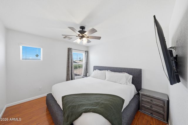 3722 E KRISTAL Way, Phoenix, AZ 85050