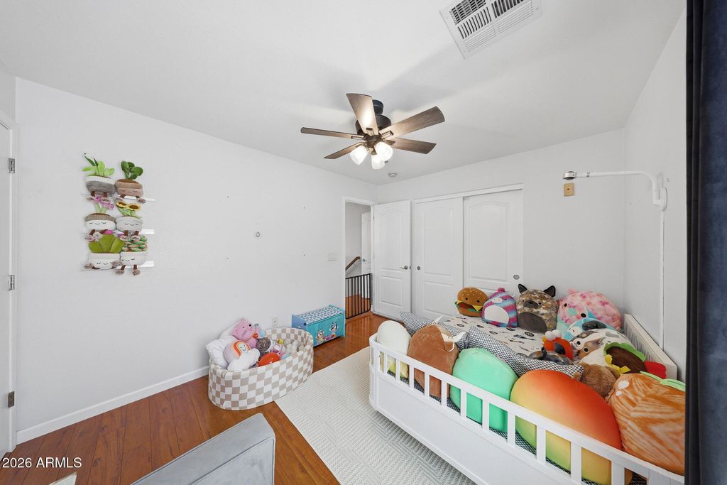 Image 39 of property listing at 3722 E KRISTAL Way, Phoenix, AZ 85050