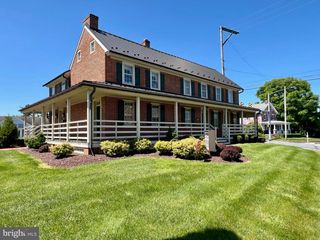 699 W BALTIMORE PIKE #102, West Grove, PA 19390