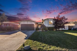 46009 Donahue Avenue, Macomb Township, MI 48044