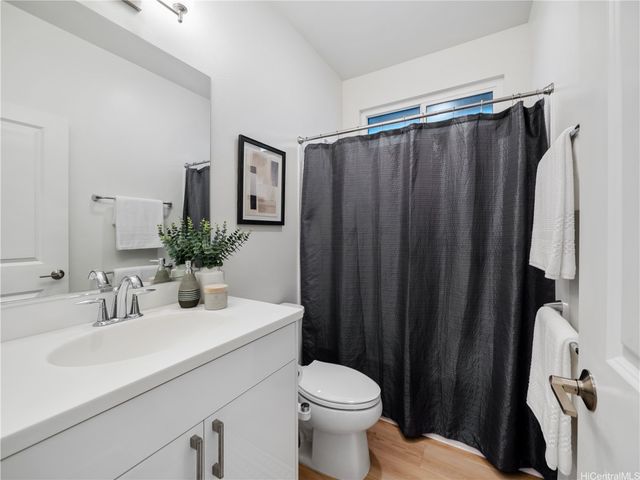 94-1133 Halekukui Street 8, Waipahu, HI 96797