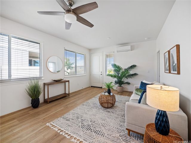 94-1133 Halekukui Street 8, Waipahu, HI 96797