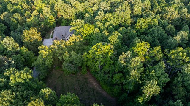 8012 Rose Ridge Pvt Lane, Fairview, TN 37062