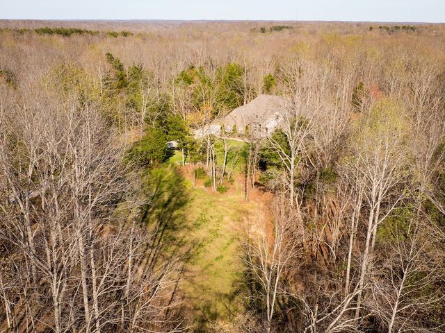 8012 Rose Ridge Pvt Lane, Fairview, TN 37062