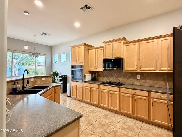4329 W SUMMERSIDE Road, Laveen, AZ 85339