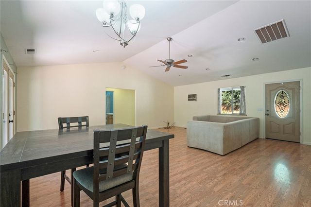 4940 Papaya Road, Forest Ranch, CA 95942