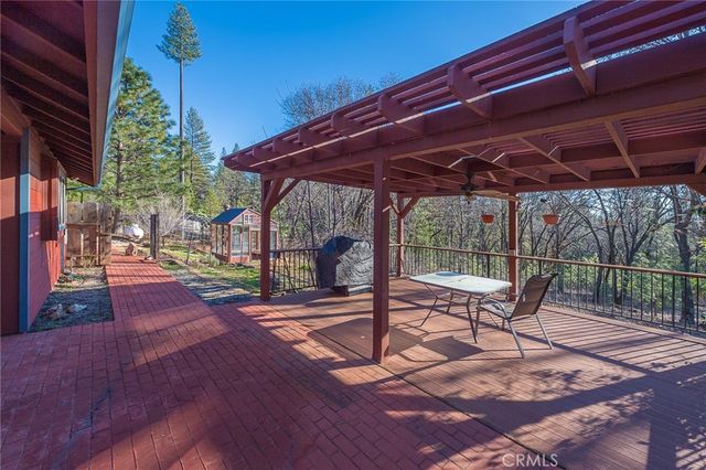 4940 Papaya Road, Forest Ranch, CA 95942