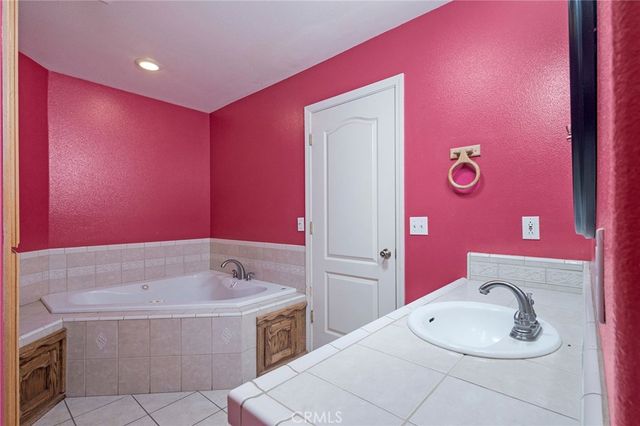 4940 Papaya Road, Forest Ranch, CA 95942