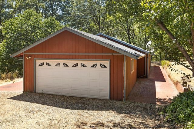 4940 Papaya Road, Forest Ranch, CA 95942