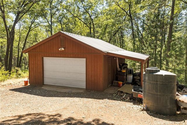 4940 Papaya Road, Forest Ranch, CA 95942