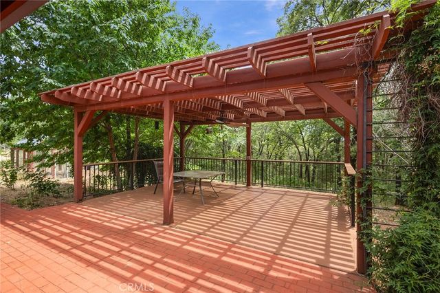 4940 Papaya Road, Forest Ranch, CA 95942