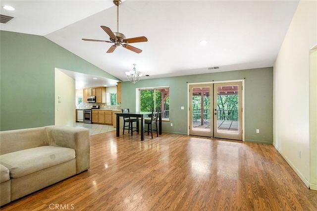 4940 Papaya Road, Forest Ranch, CA 95942