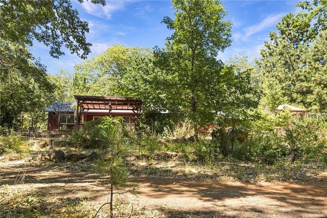 4940 Papaya Road, Forest Ranch, CA 95942