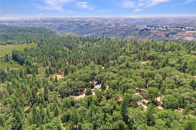 4940 Papaya Road, Forest Ranch, CA 95942