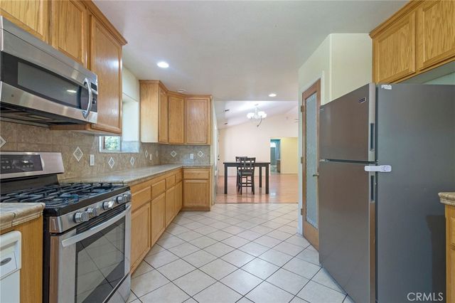 4940 Papaya Road, Forest Ranch, CA 95942