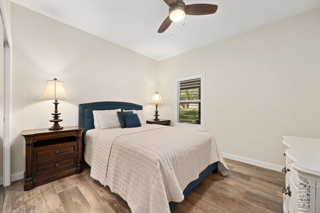 405 Ridgecrest RD, Georgetown, TX 78628