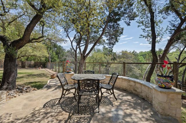 405 Ridgecrest RD, Georgetown, TX 78628