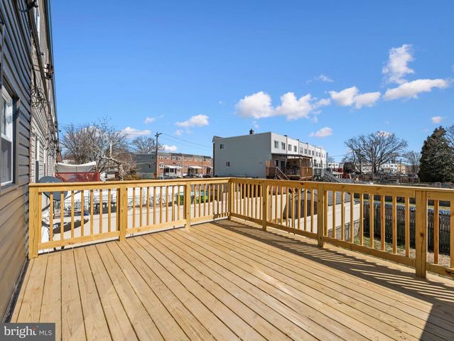 12217 SWEET BRIAR RD, Philadelphia, PA 19154